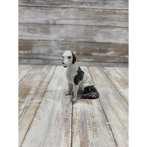 Vintage Ceramic English Setter Dog Figurine Black White Hunting Dog 4.5 Inch